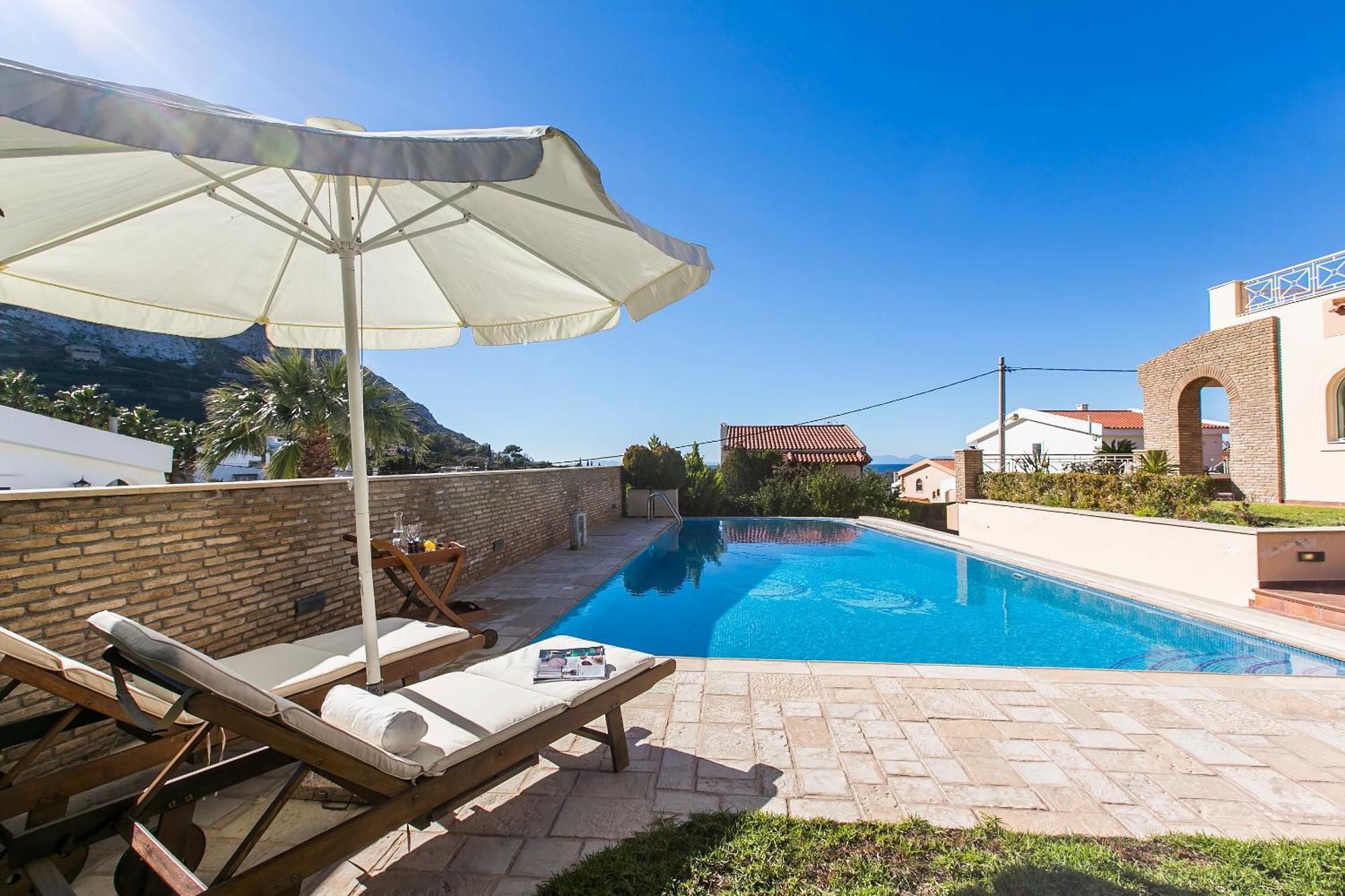 Villa Melia Sounion Exterior photo